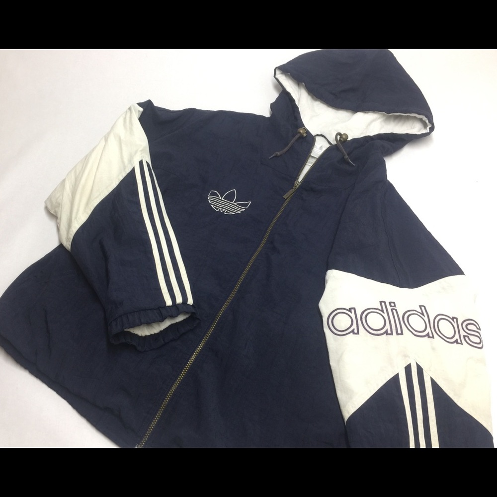Sold❌ ADIDAS Puffer Jacket L Trefoil originals